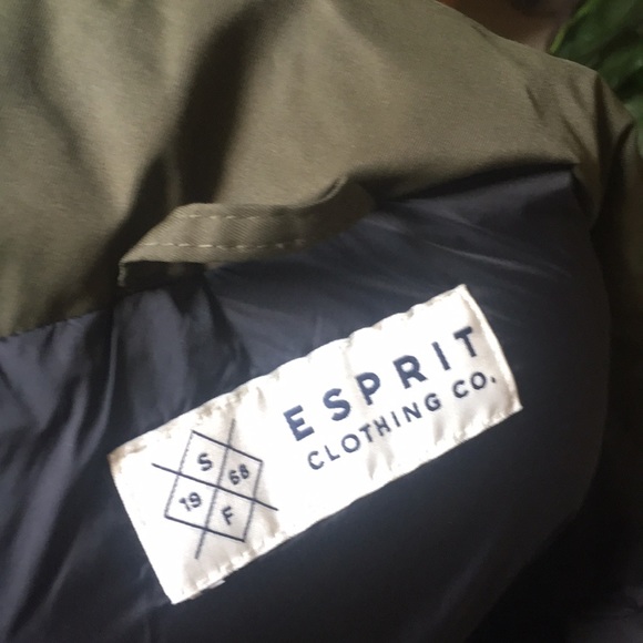 Olive green Esprit men's down jacket - Picture 4 of 4